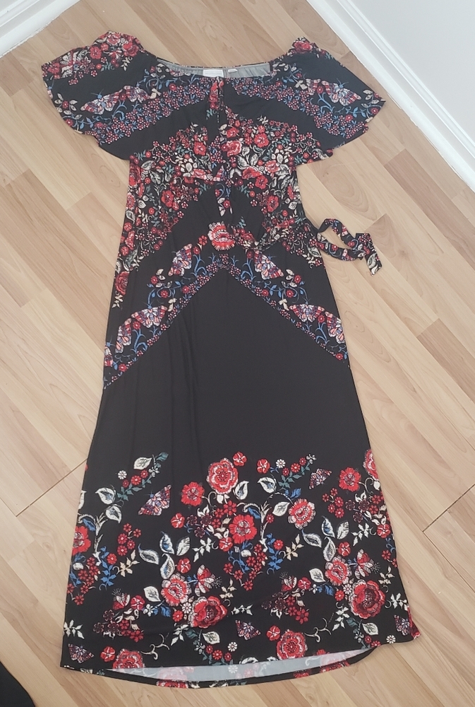 New York & Company floral maxi dress